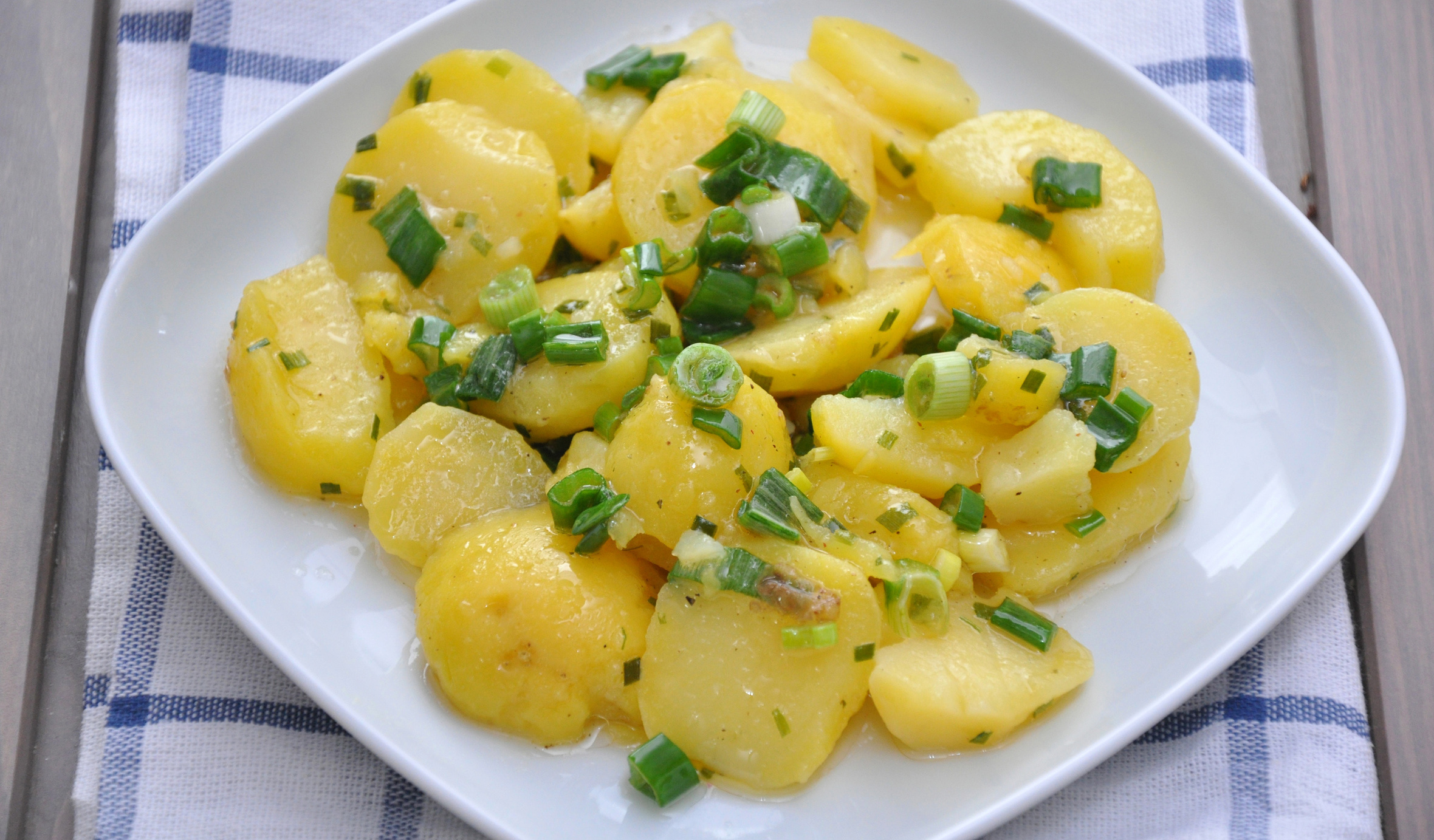 Curry-Lauch-Kartoffelsalat